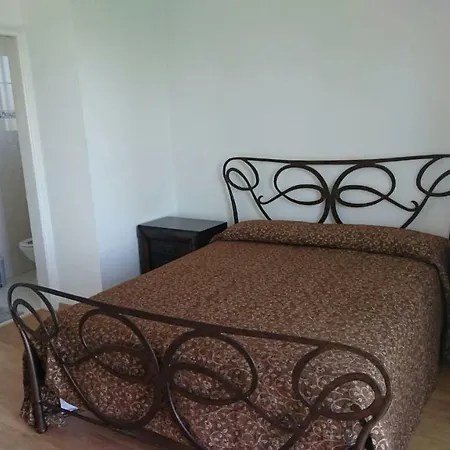 Villa Village Sleeps 6 With Pool *